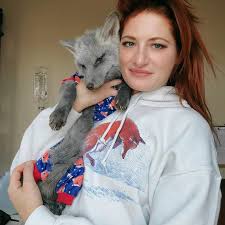 Ünlü sosyal medya fenomeni ve hayvan hakları aktivisti yaşamına son verdi