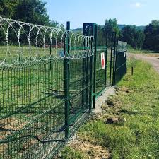 Polateli Söğütlü Köyü Mezarlığına Kapsamlı Çevre Düzenlemesi